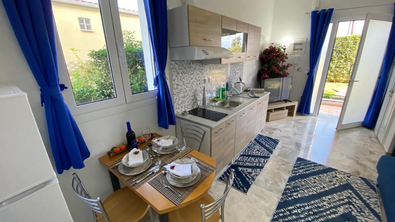 Patras Blue Suite Zewnętrze zdjęcie